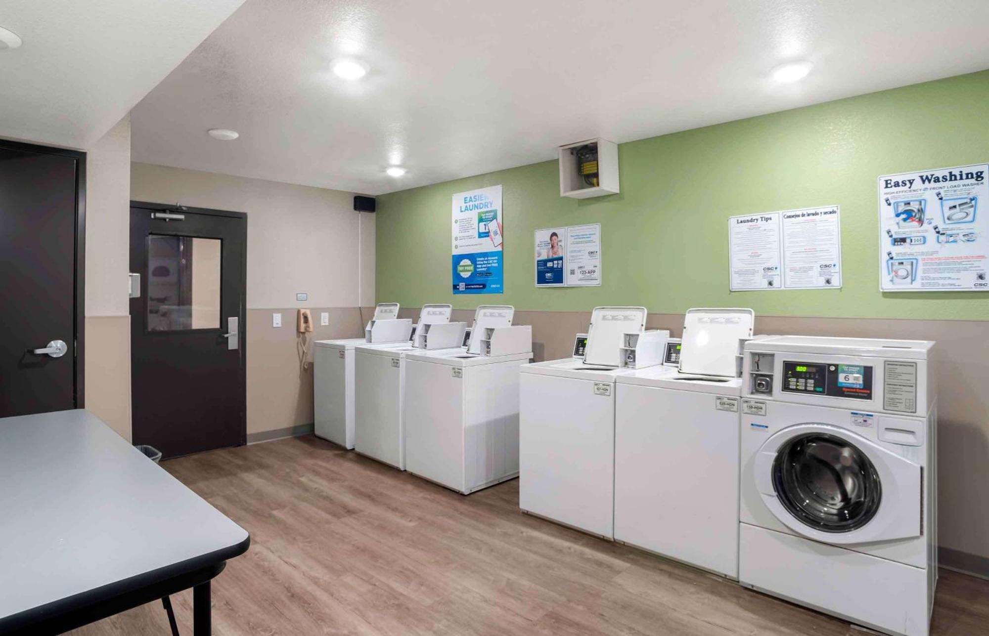 Extended Stay America Select Suites - Charlotte - Northlake Zewnętrze zdjęcie
