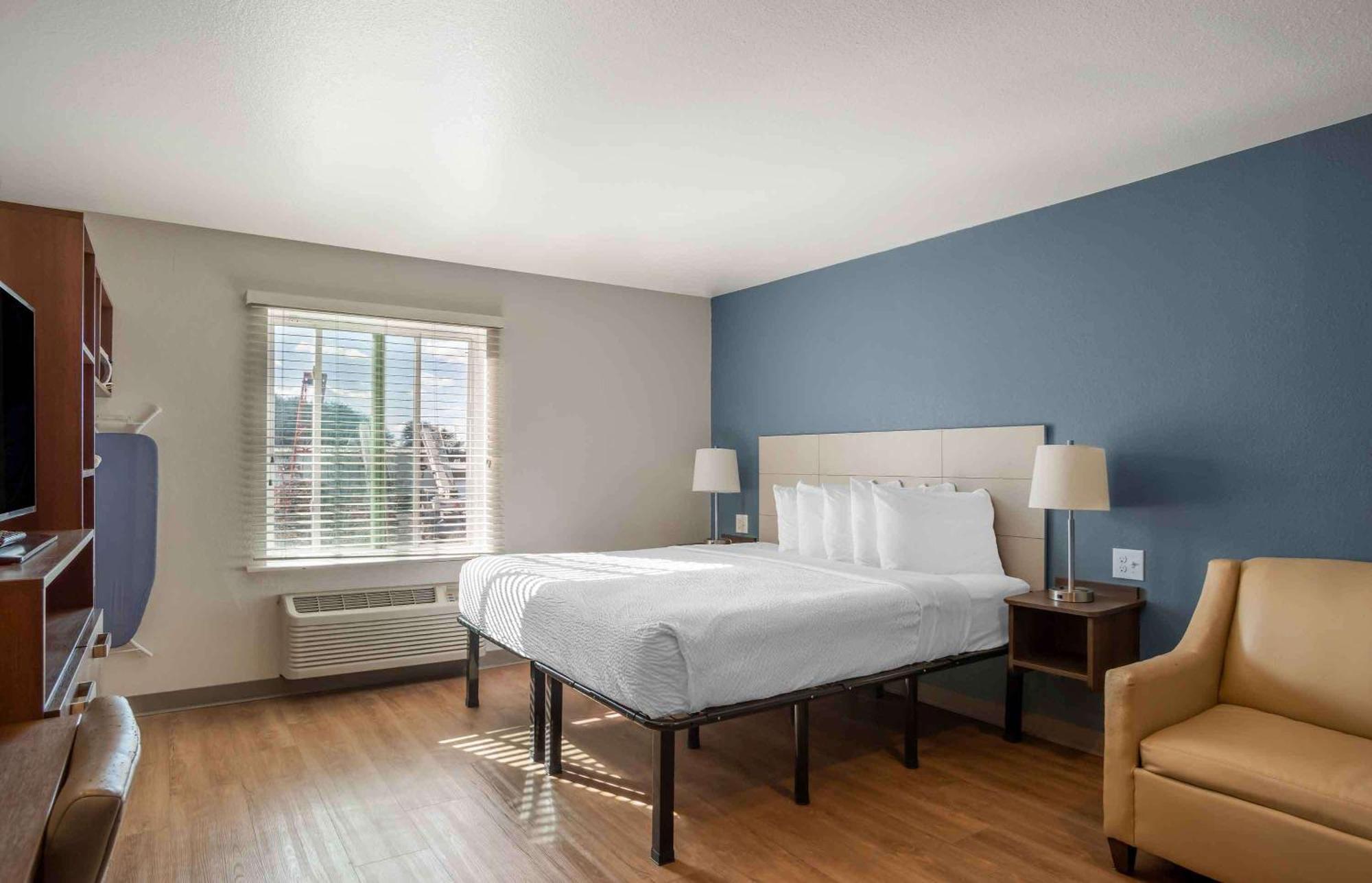 Extended Stay America Select Suites - Charlotte - Northlake Zewnętrze zdjęcie